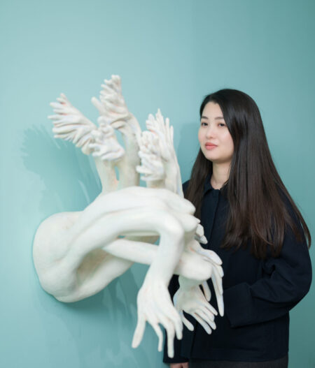 Man Mei To <br>文美桃（b.1990）